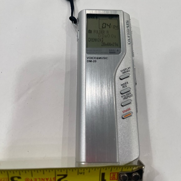 Olympus DM 20 Digital Voice Recorder Dictaphone MP3/WMA Music Playback 128 MB - Picture 11 of 16